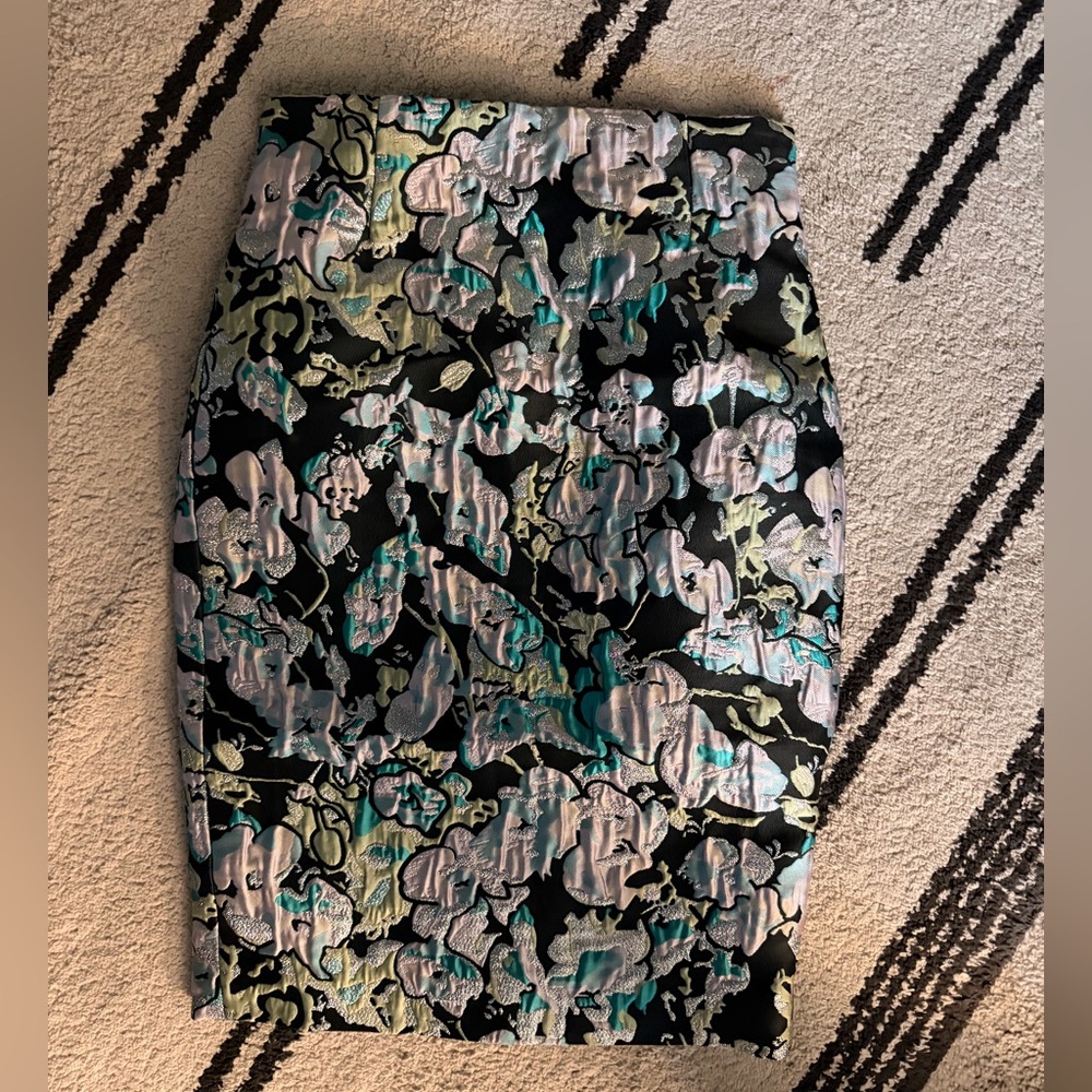 Etcetera Straight Pencil Skirt in a jacquard floral metallic fabric.
